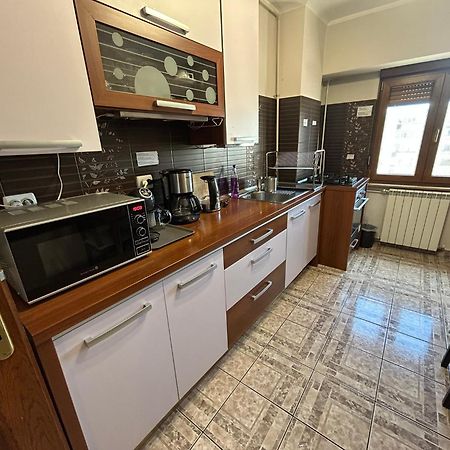 Apart. Premium Ultracentral, 3 Camere Loc Parcare. Ploiesti Luaran gambar