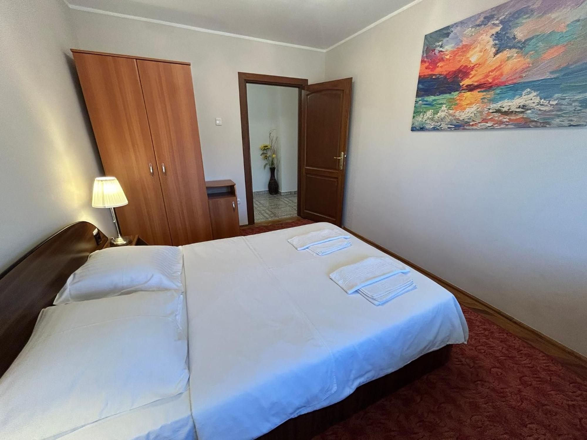 Apart. Premium Ultracentral, 3 Camere Loc Parcare. Ploiesti Luaran gambar